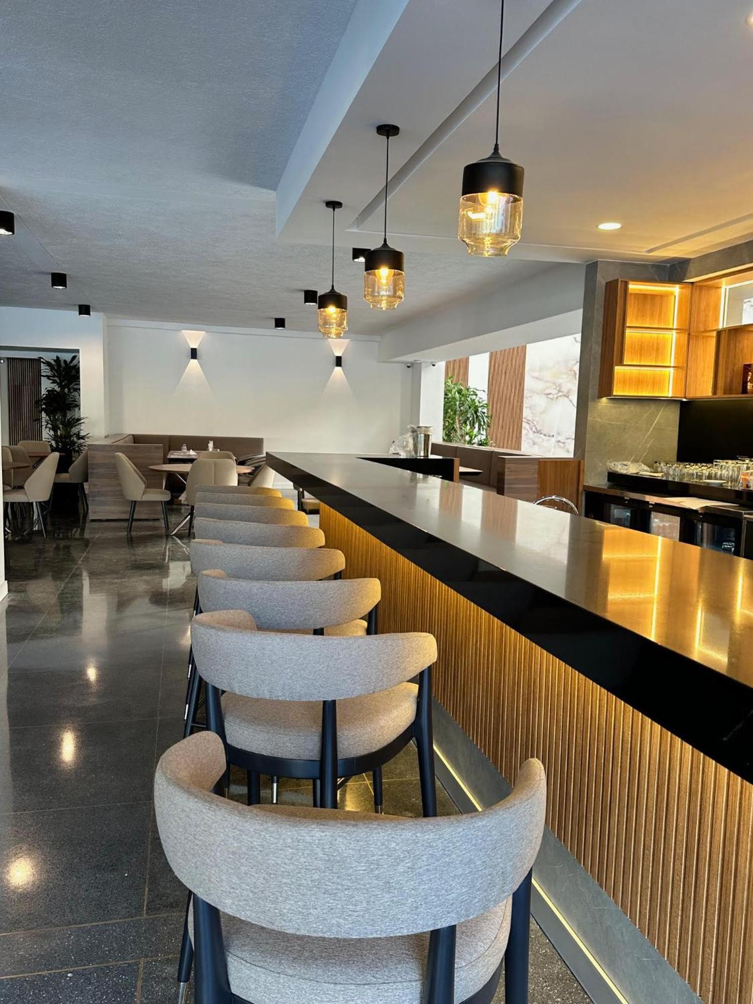 Eurobuilding Tama San Cristobal酒店 外观 照片